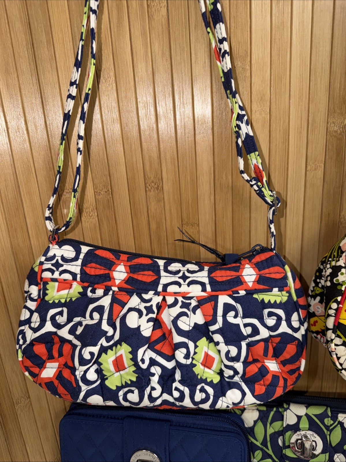 LOT OF 7 VERA BRADLEY PURSES BAGS WALLET VARIOUS PATTERNS Some RETIRED