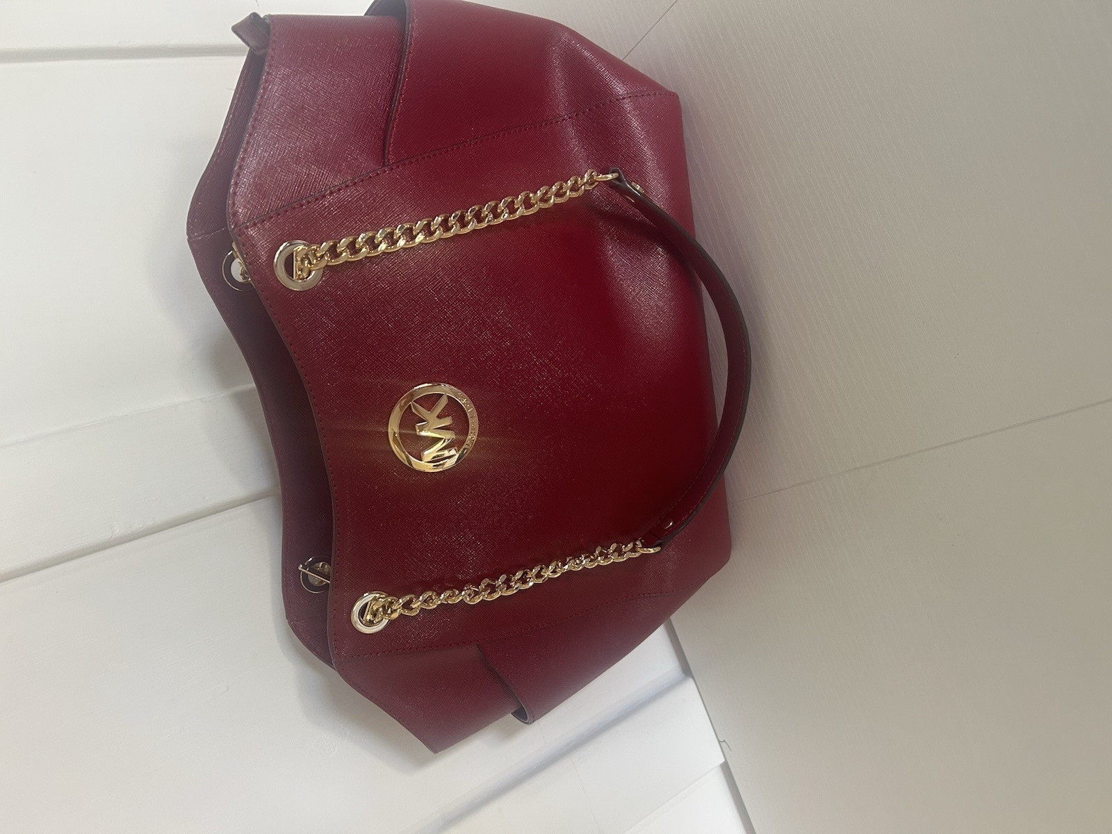 Michael Kors Burgundy Large Tote Bag Zip Closure Chain Strap Detachable Gold