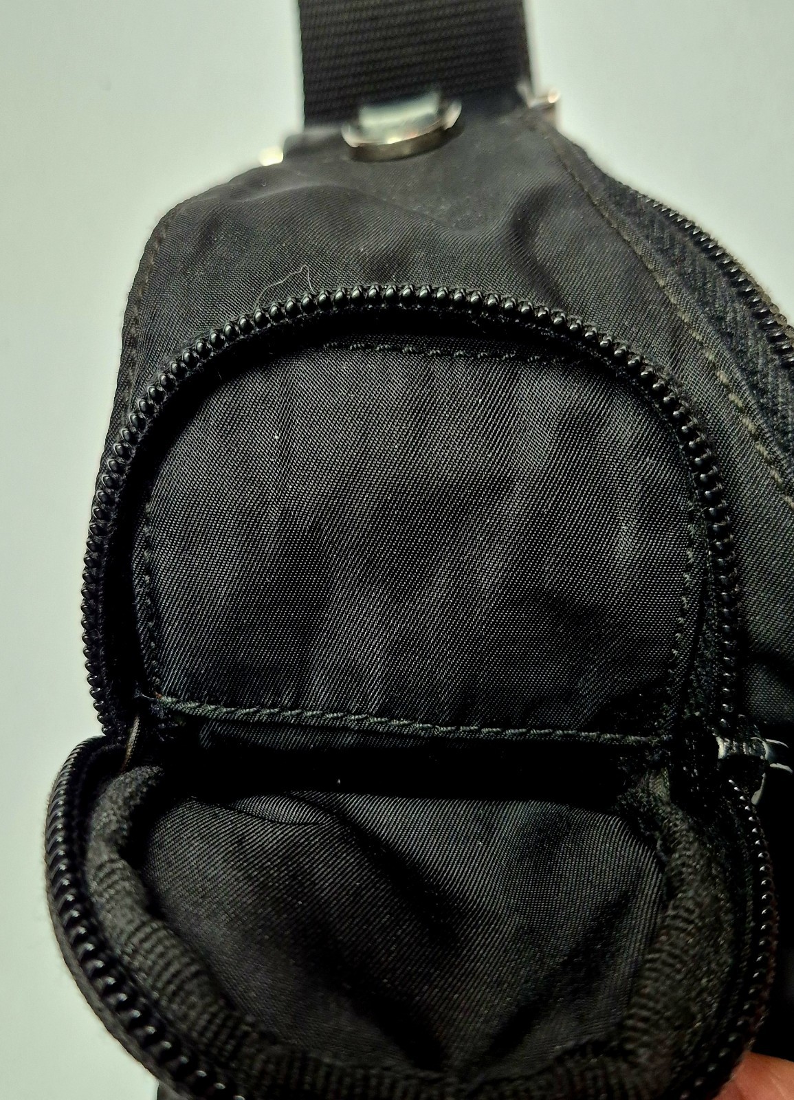 VTG PRADA Black Tessuto Nylon Technical Messenger Bag Multi Pocket Crossbody Y2K