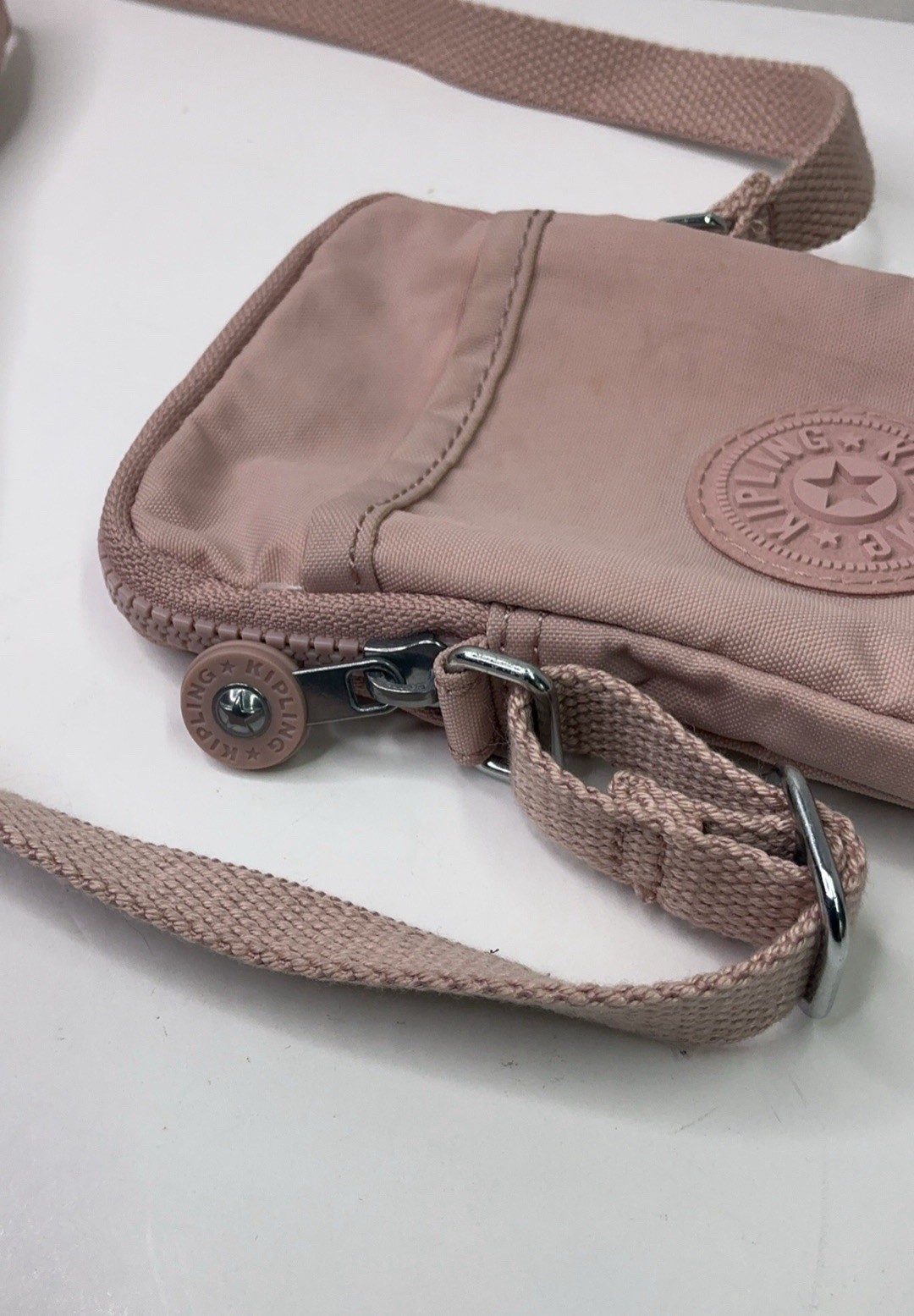 Kipling Pink Small Crossbody Zip Bag Adjustable Detachable Strap Pockets Lined