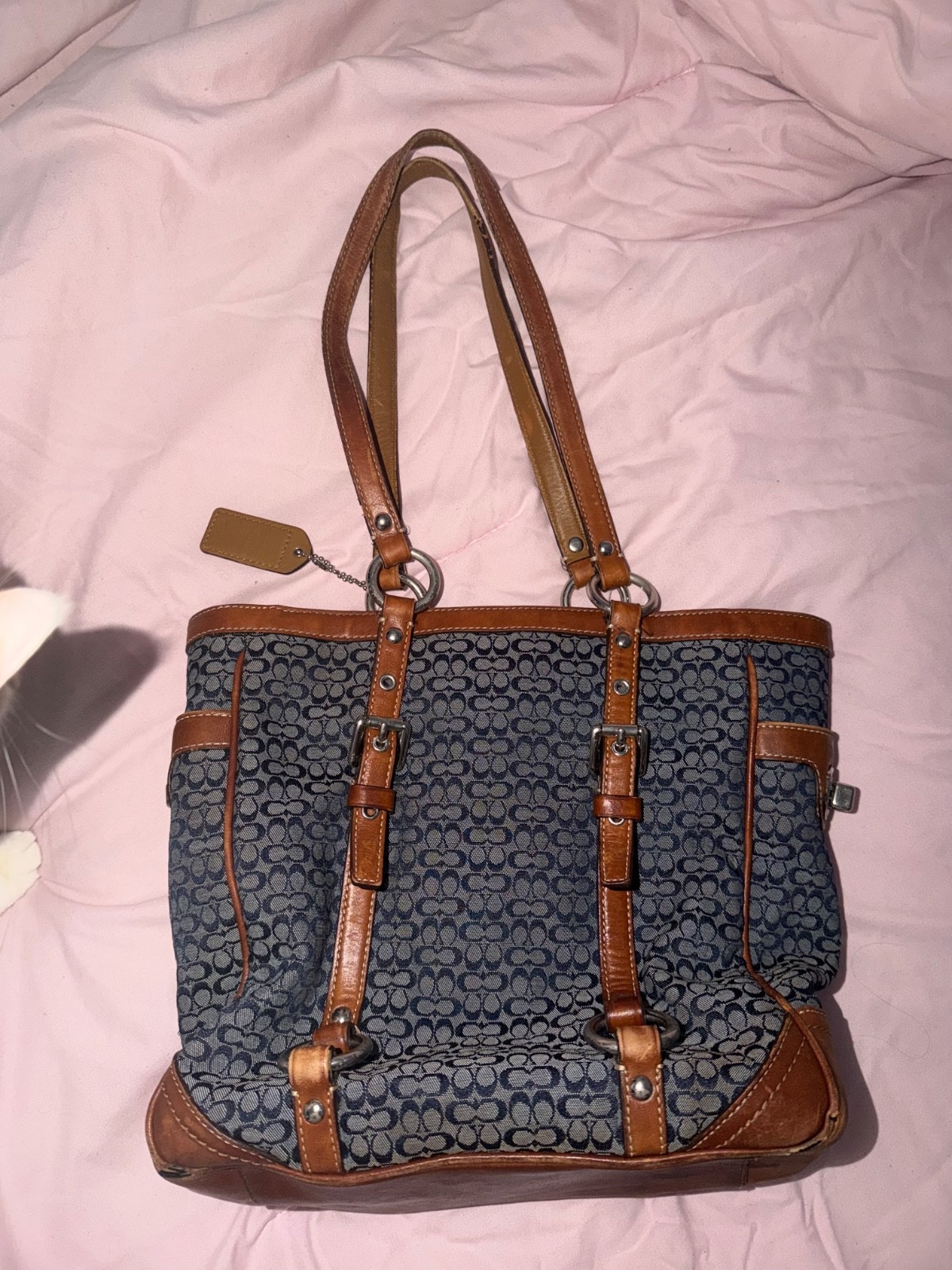 Archived coach gallery tote bag. Navy blue small “c” design with tan leather