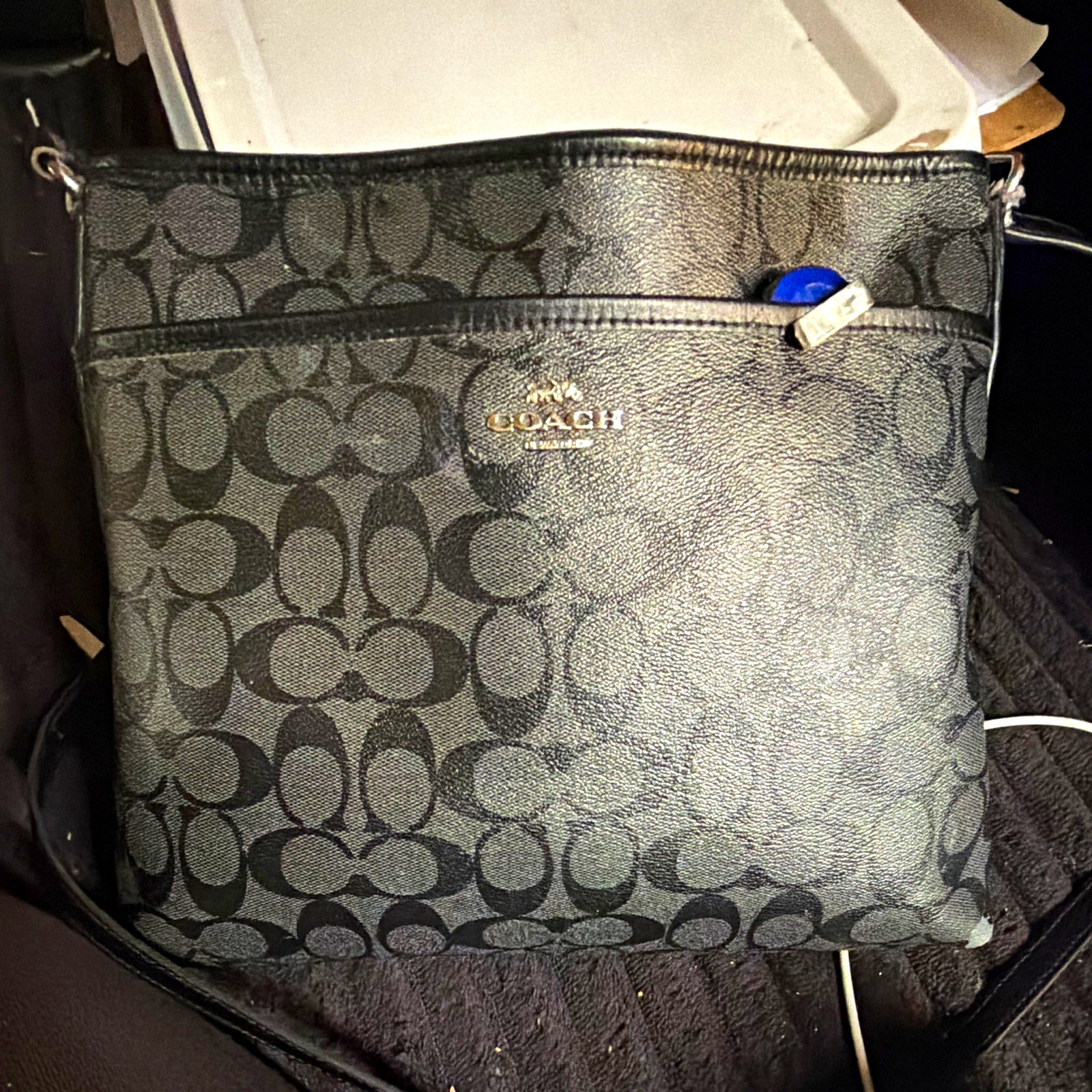 Coach Signature Logo Zip Crossbody Bag Black/Gray Medium Detachable Strap