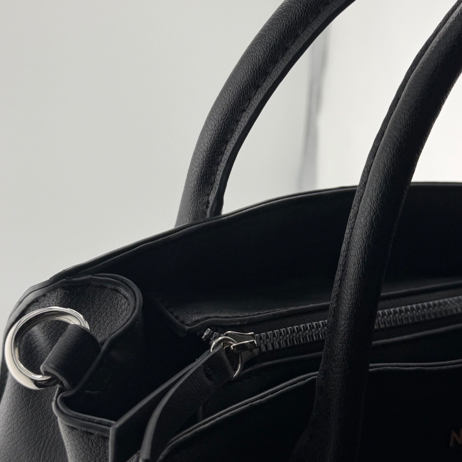 Nine West Satchel Handbag Medium Black Faux Leather Workwear Office Minimalist