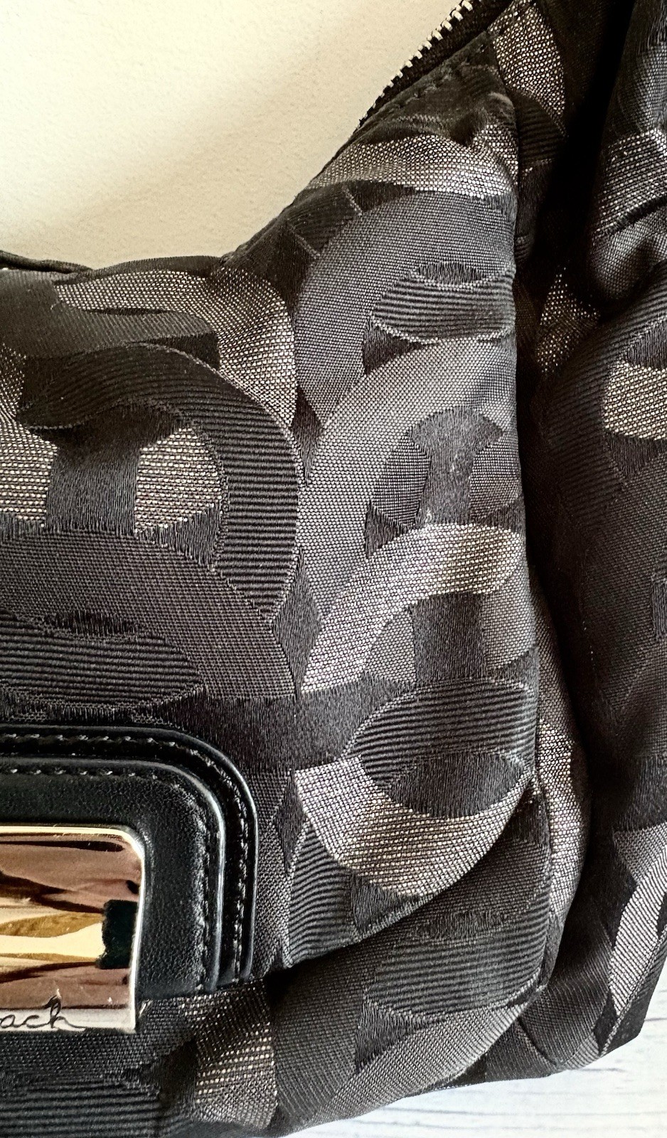 Coach Kristin Op Art Pushlock Hobo Bag E18295 Black Gray W/ Shoulder Strap