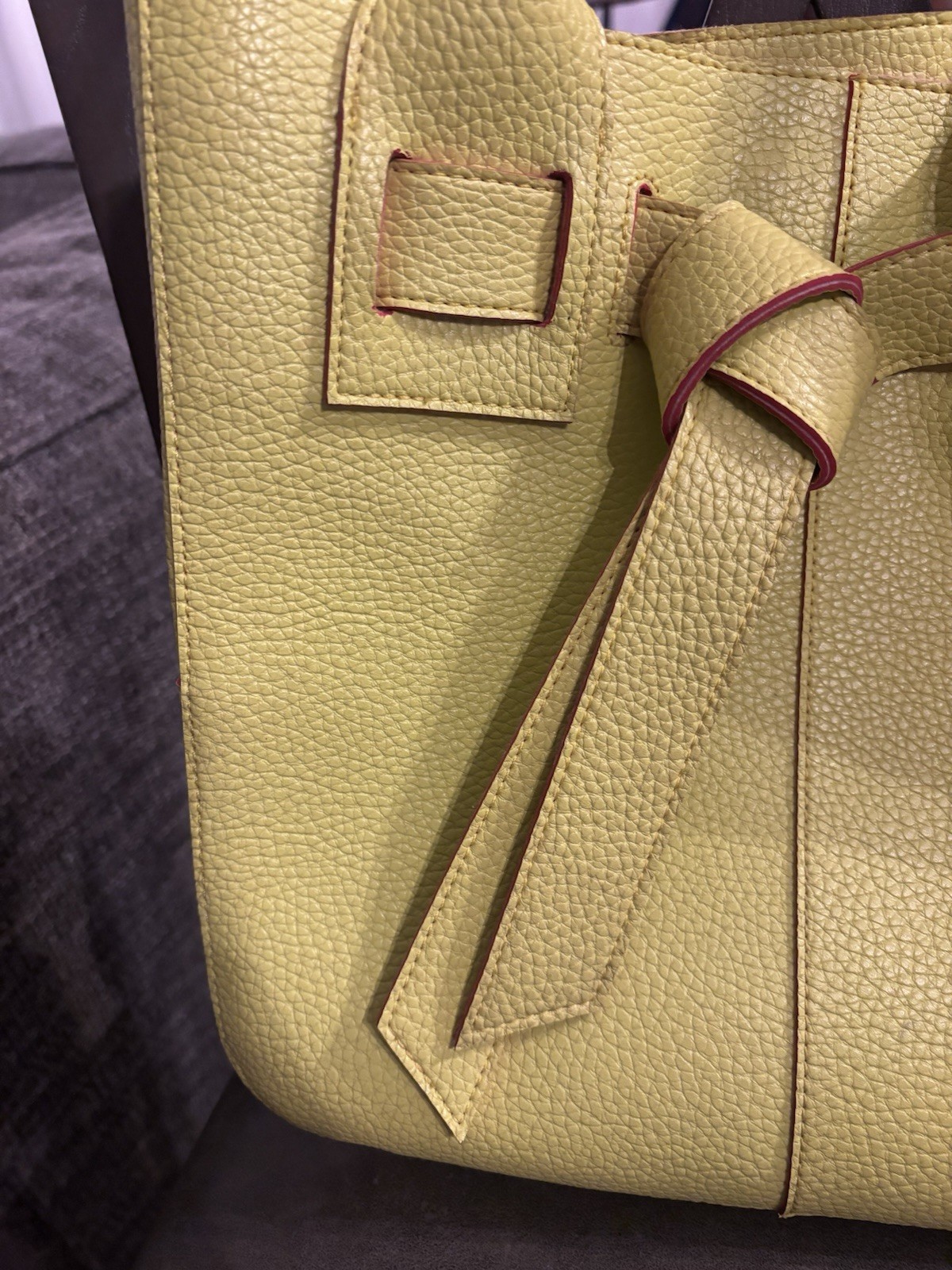 TODS Women’s Leather Bag Color Bright Green Pink