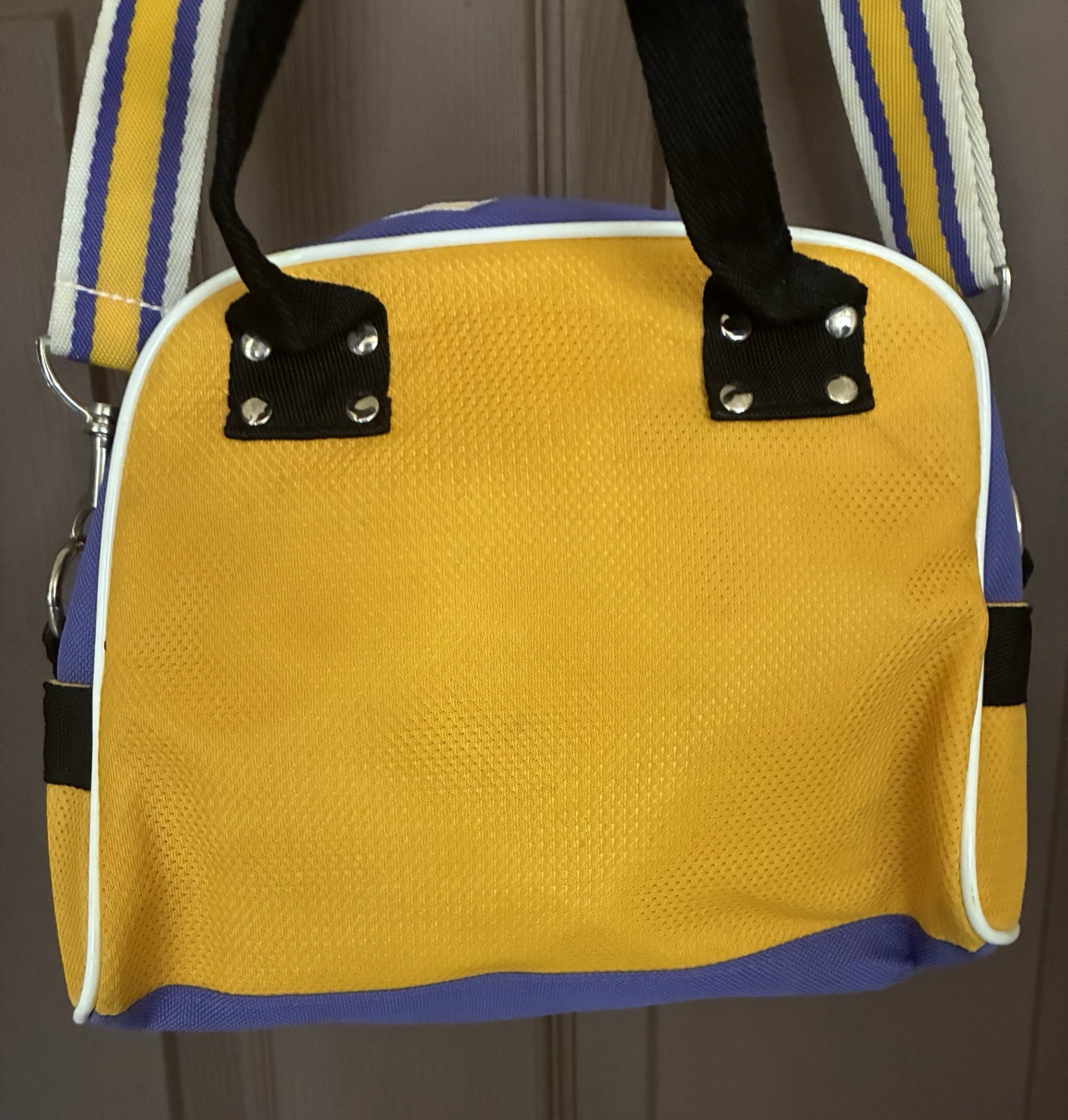 Los Angeles LAKERS #04 Purse Shoulder Bag LeBron James White NBA Basketball NWT