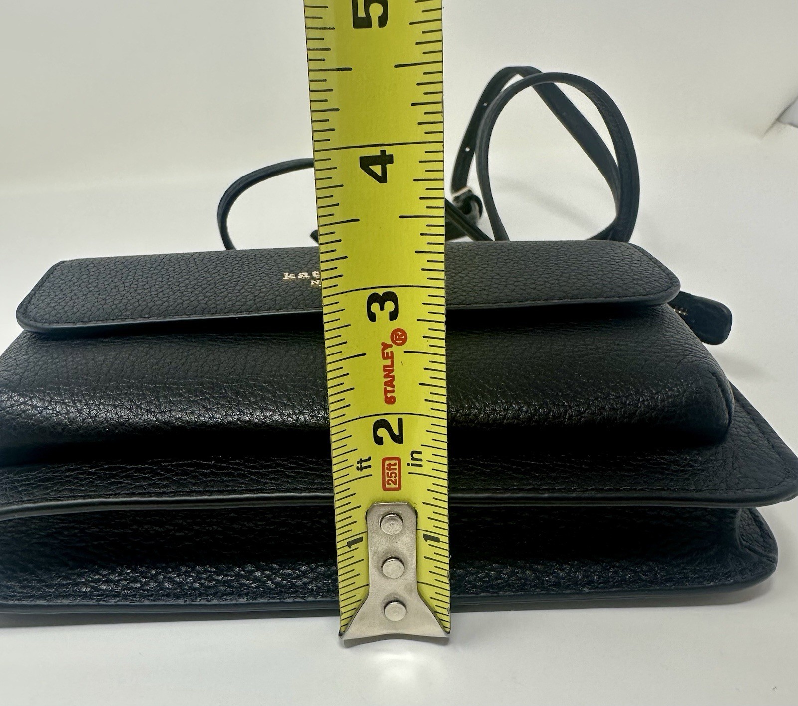 Kate Spade New York Leila Small Flap Crossbody Pebbled Leather Black K8284 New