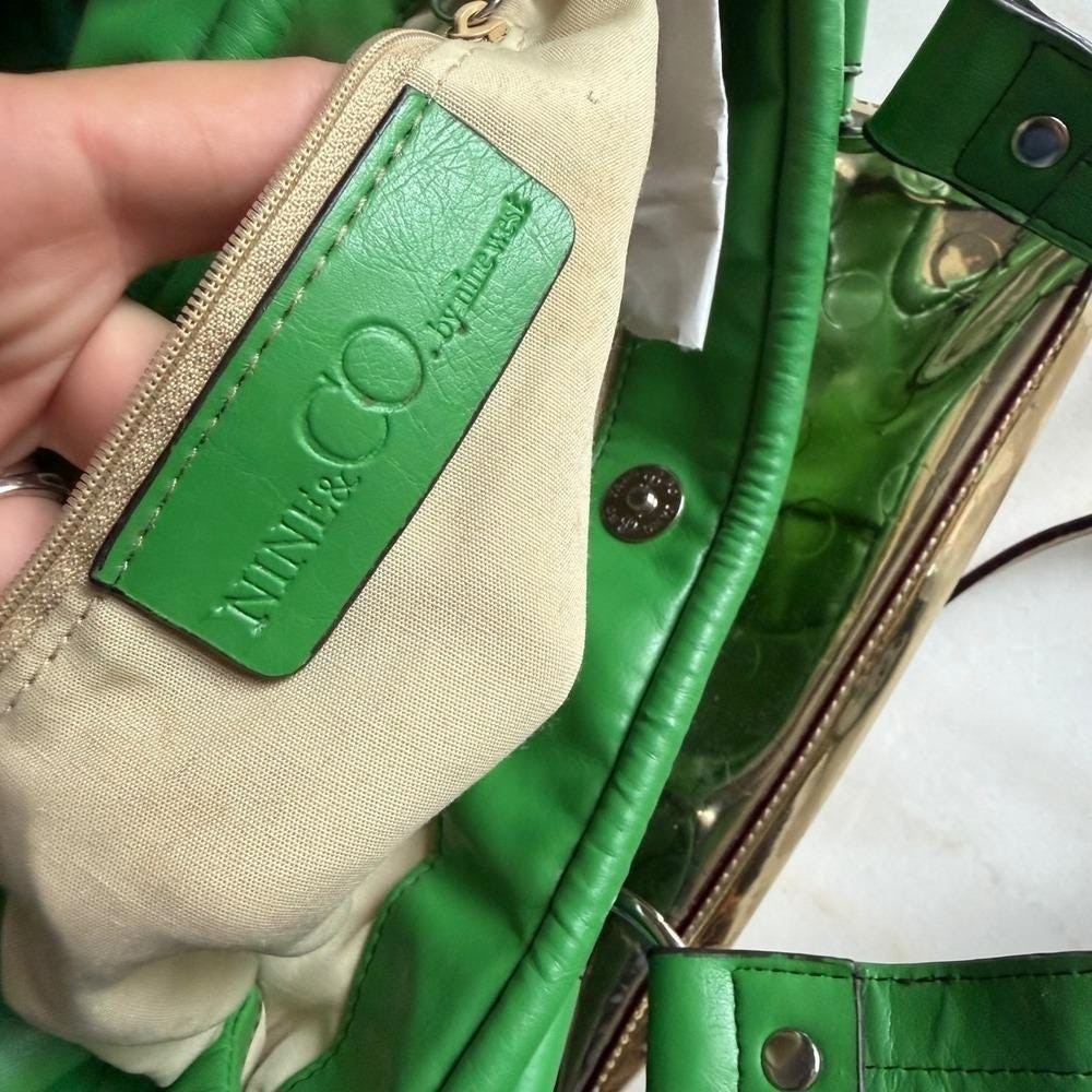VIntage Nine & Co Nine West Green Pleated Hobo Shoulder Bag Silver Hardware