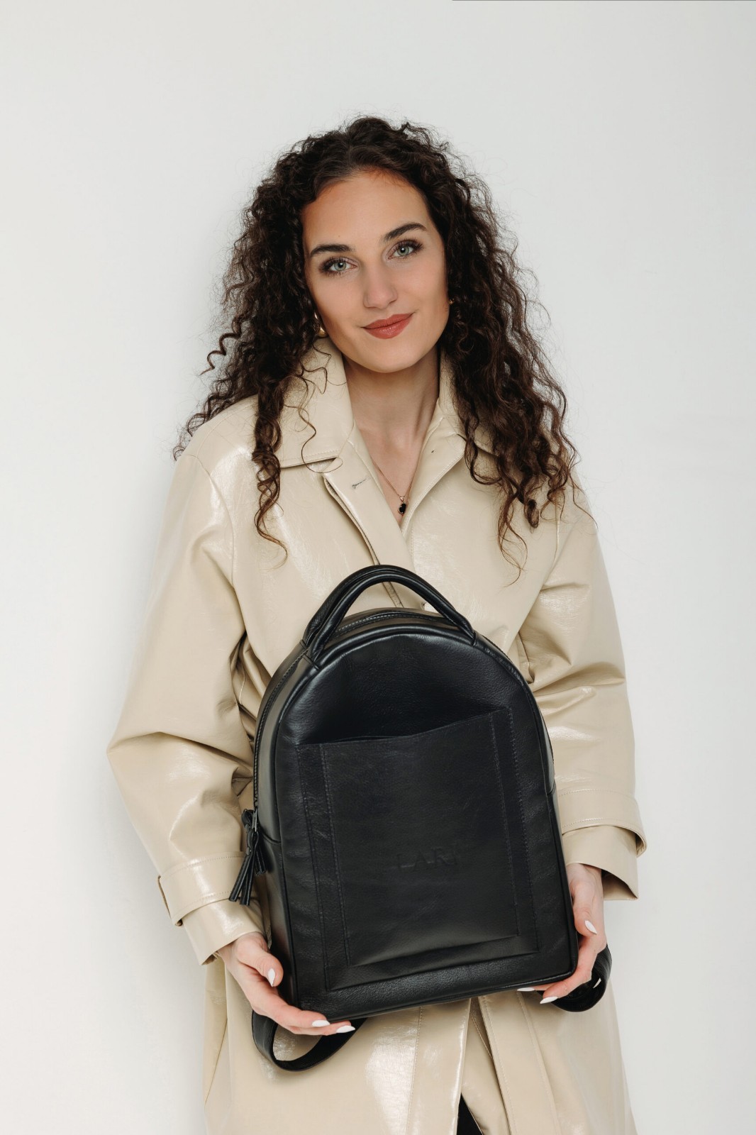 Handmade backpack made from high-quality genuine leather FORTUNE WISHES