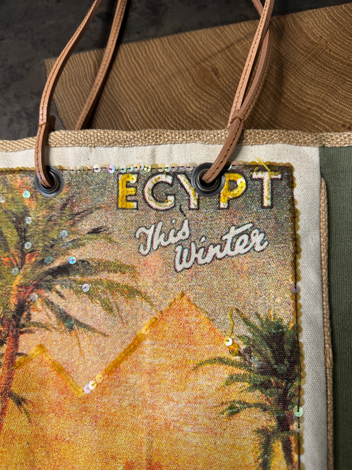 VTG FIELD GEAR GRAPHIC EGYPT THIS WINTER CANVAS TOTE LEATHER STRAPS