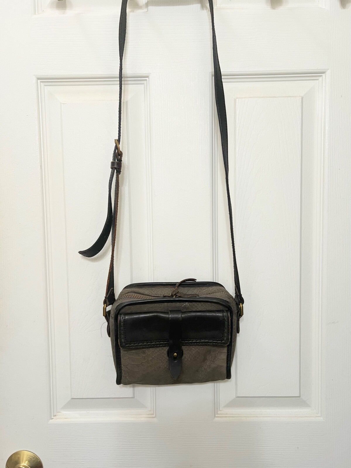 J. Crew 1937 Accessories Camera Crossbody Bag Textured Leather Green Black