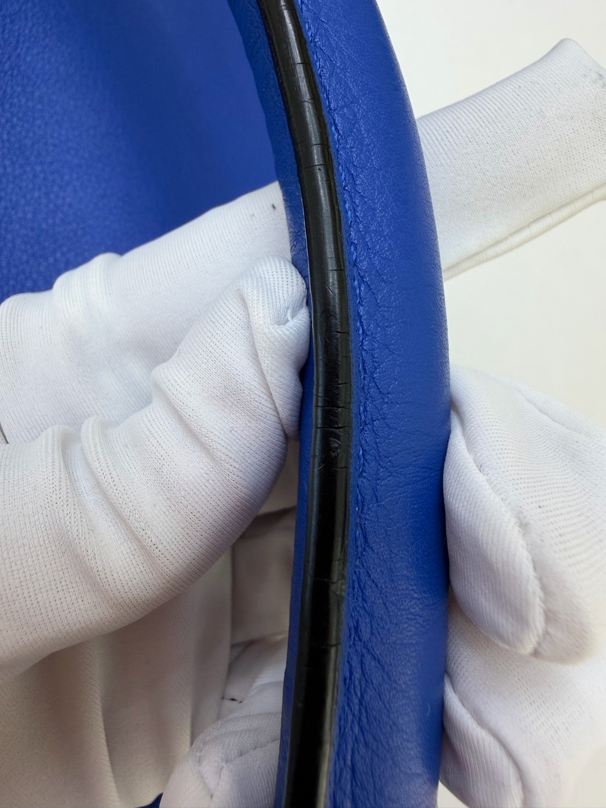 Loewe Puzzle Medium Bright Blue Smooth Calfskin Leather Crossbody Handbag Duty P