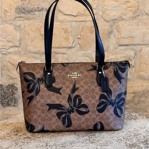 Coach Bow Print Gallery Tote Signature Canvas Brown Black Bag/Wallet Option NWT
