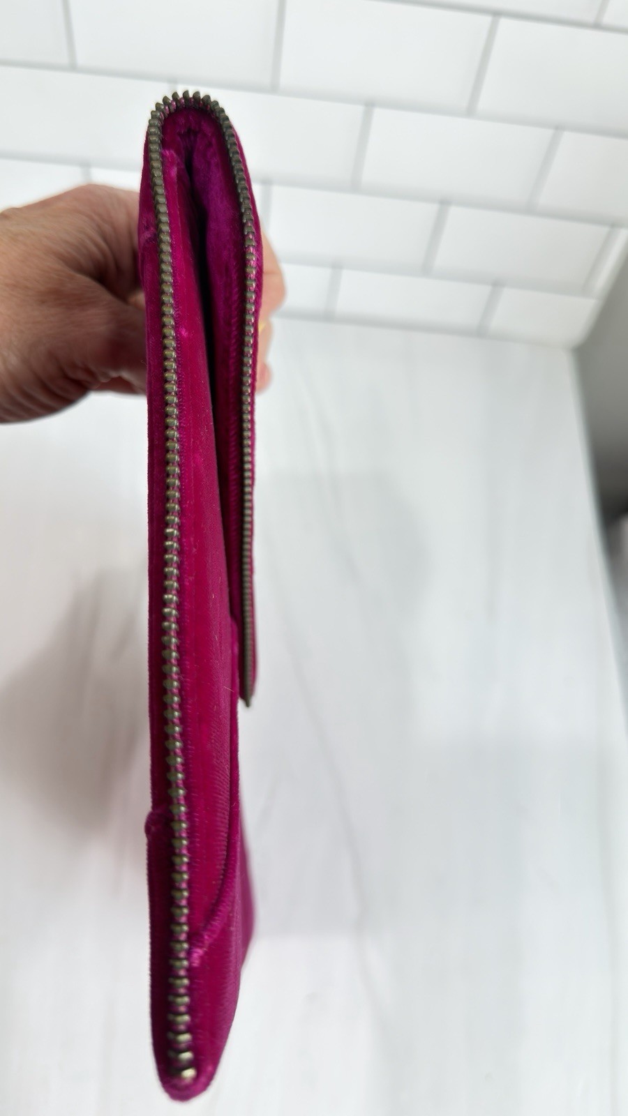 REBECCA MINKOFF LEO CLUTCH FUSCHIA TRENDY COCKTAIL FORMAL CHIC HOT PINK