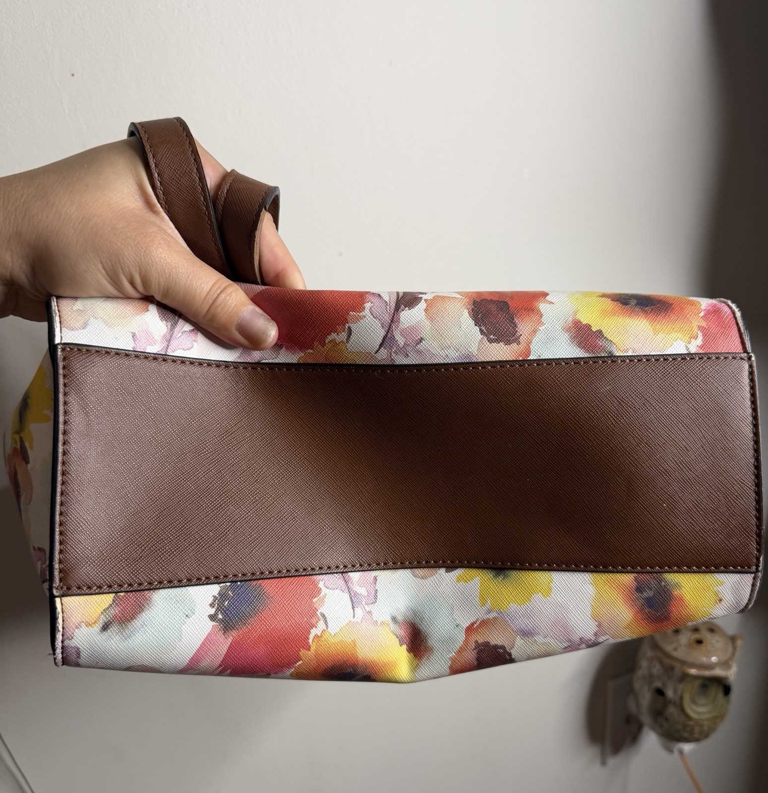 Chaps Multicolor Floral Tote Bag Zip Closure Silver Hardware Double Handles