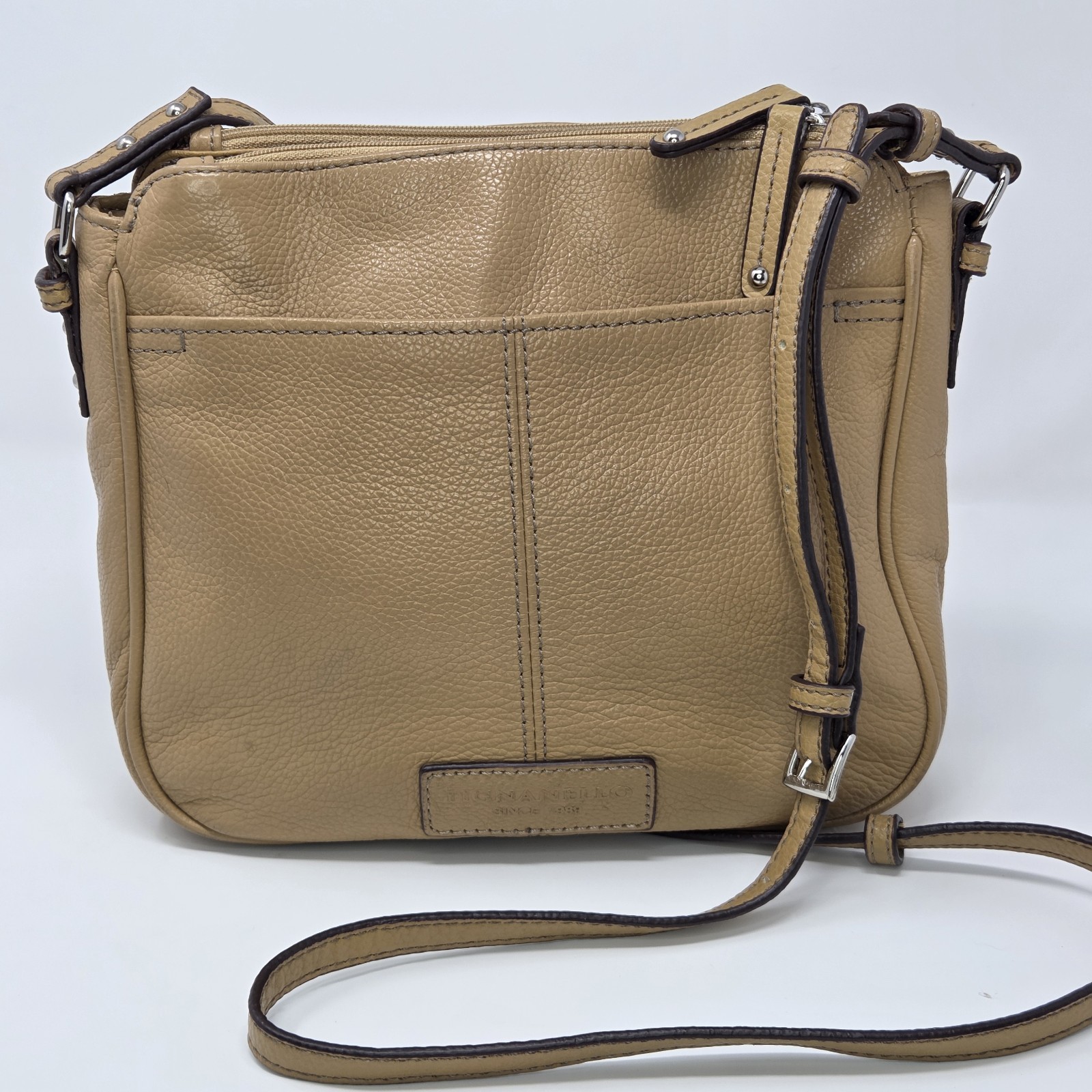 Tignanello Leather Crossbody Organizer Bag Camel Tan Pockets