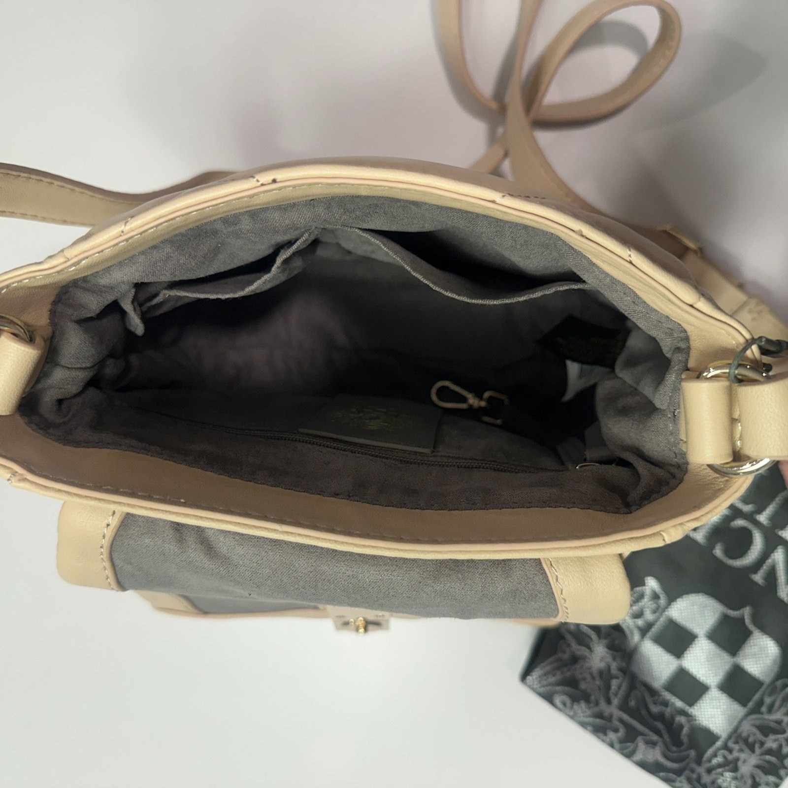NWT Quilted Leather Crossbody Bag Cafe Beige Gold Hardware – One Size