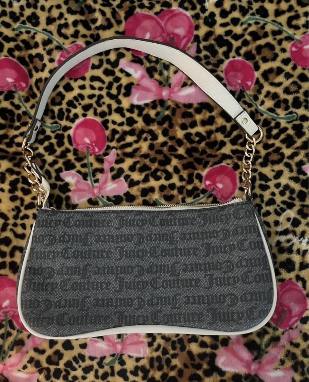 Juicy Couture Women’s Blue/White Logo Zip Shoulder Bag, White Strap, Gold HW