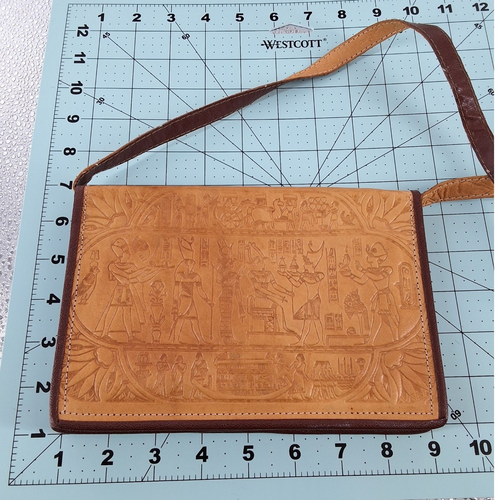 Vintage Tooled Leather Egyptian Queen Nefertiti Crossbody Bag Tan Brown Clutch