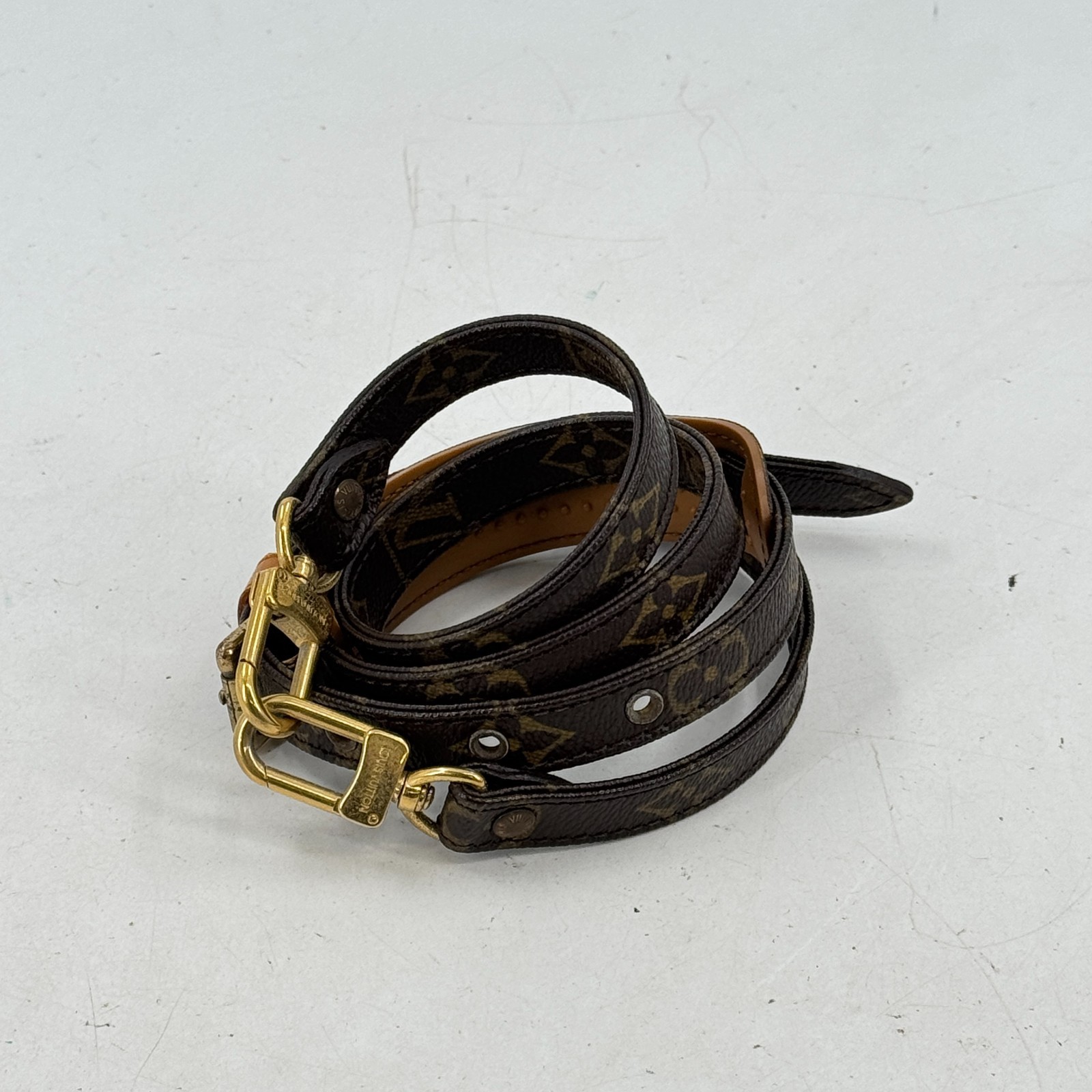 LOUIS VUITTON Non-Adjustable Shoulder Strap Monogram Canvas Gold Tone Clasp
