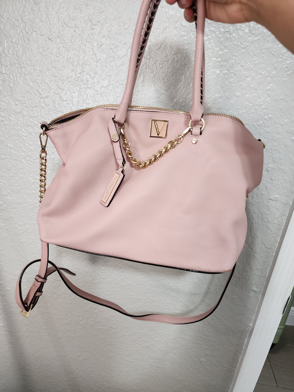 Victoria’s Secret Pink Large Satchel Top Handle Bag Zip Adjustable Strap Chain