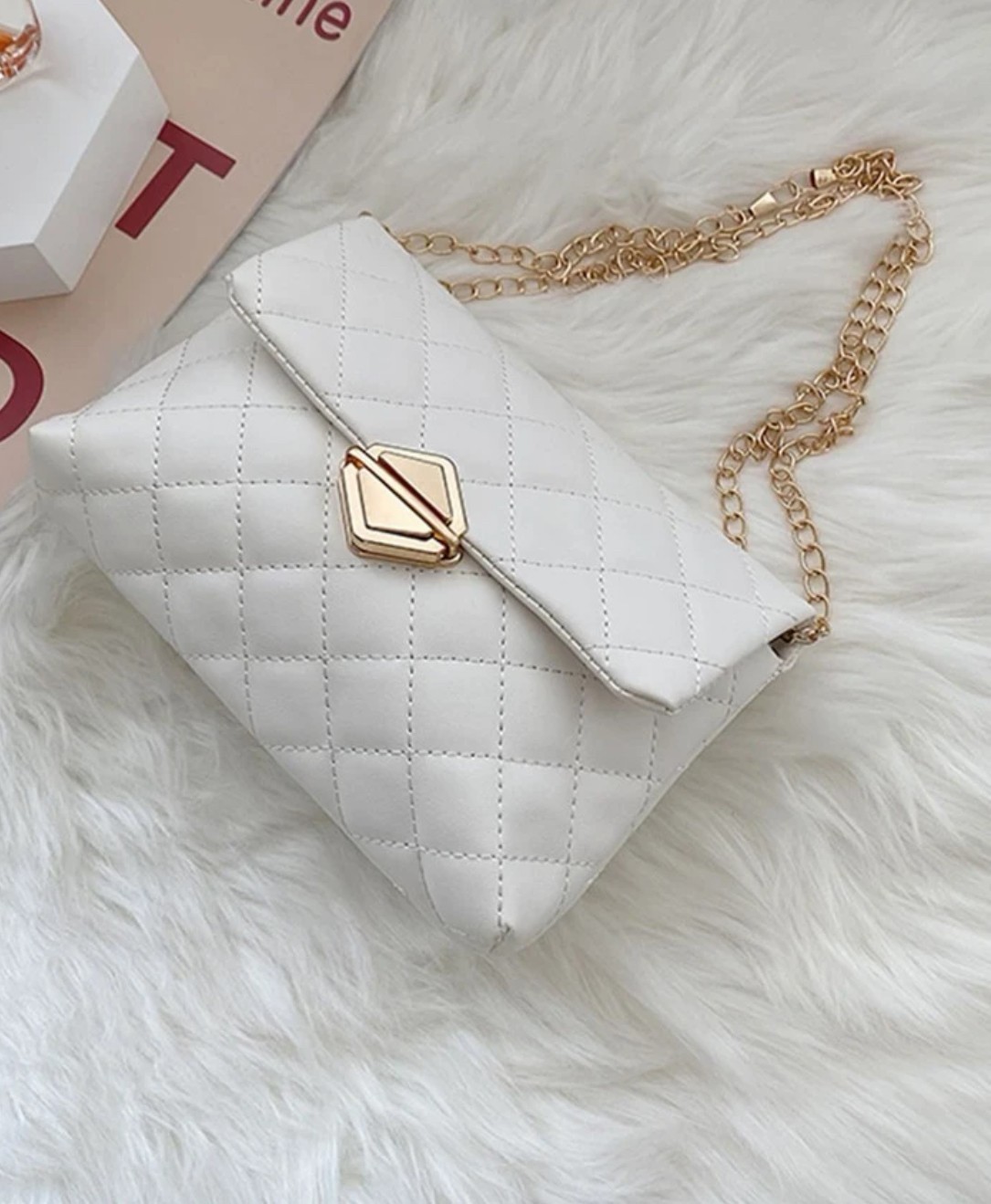 Women’s Quilted White Chain Crossbody Shoulder Bag Purse Evening Clutch