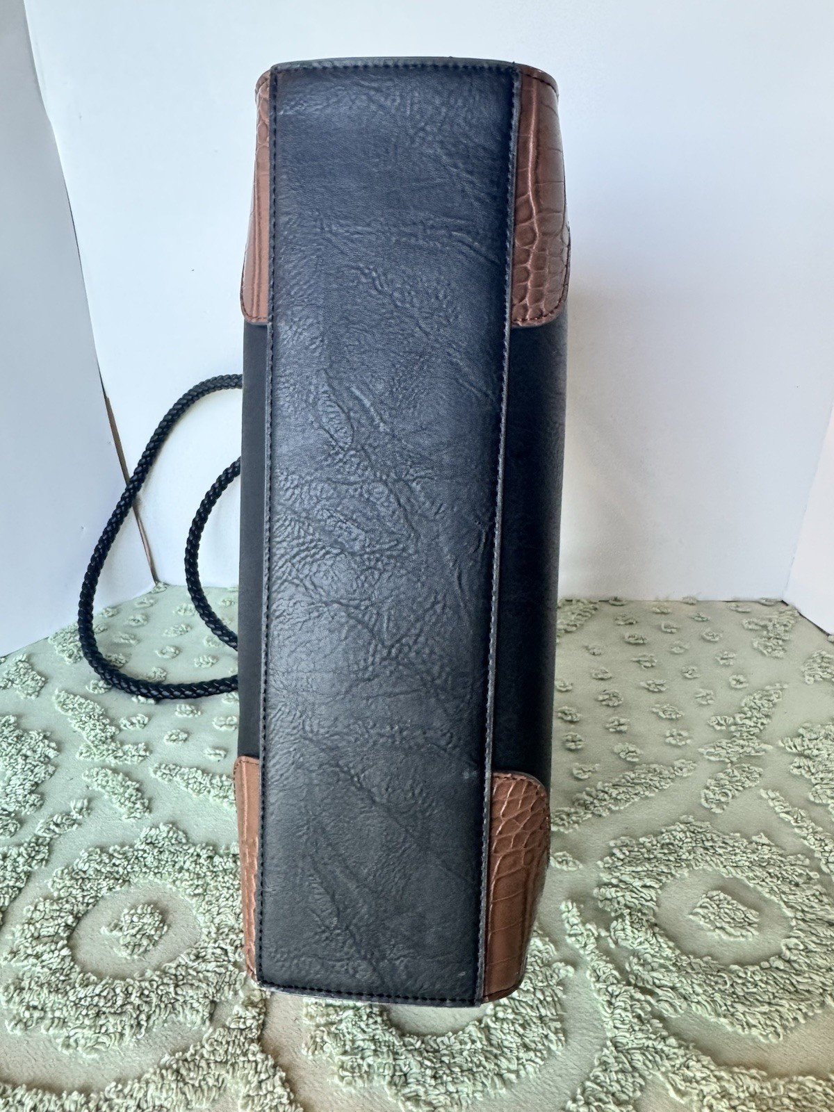 Bueno Of California Black Purse Handbag 8 Pockets Tote Bag Braided Strap
