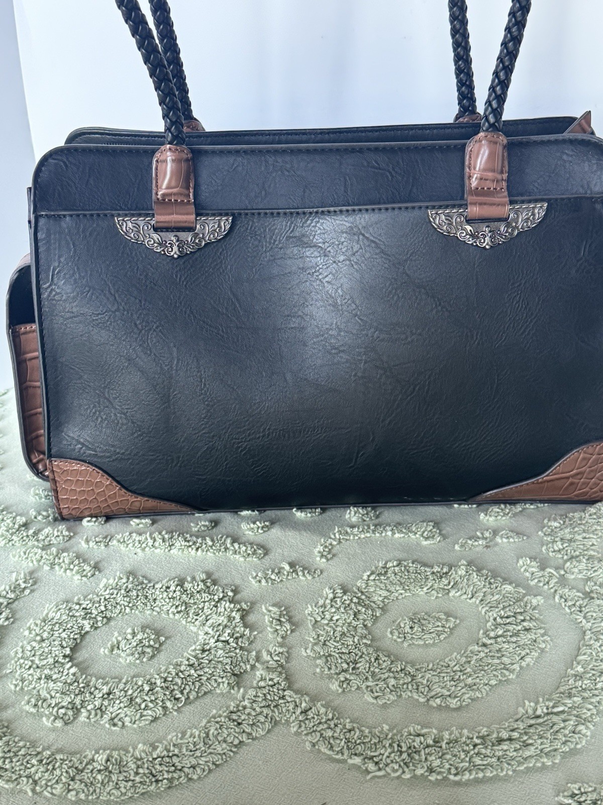Bueno Of California Black Purse Handbag 8 Pockets Tote Bag Braided Strap
