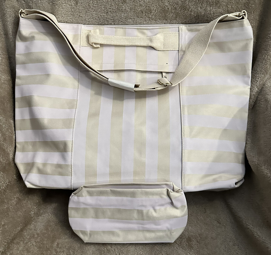 Gloria Vanderbilt Tote Around Town Duo Travel Shopping Shoulder & Cosmetic Bag