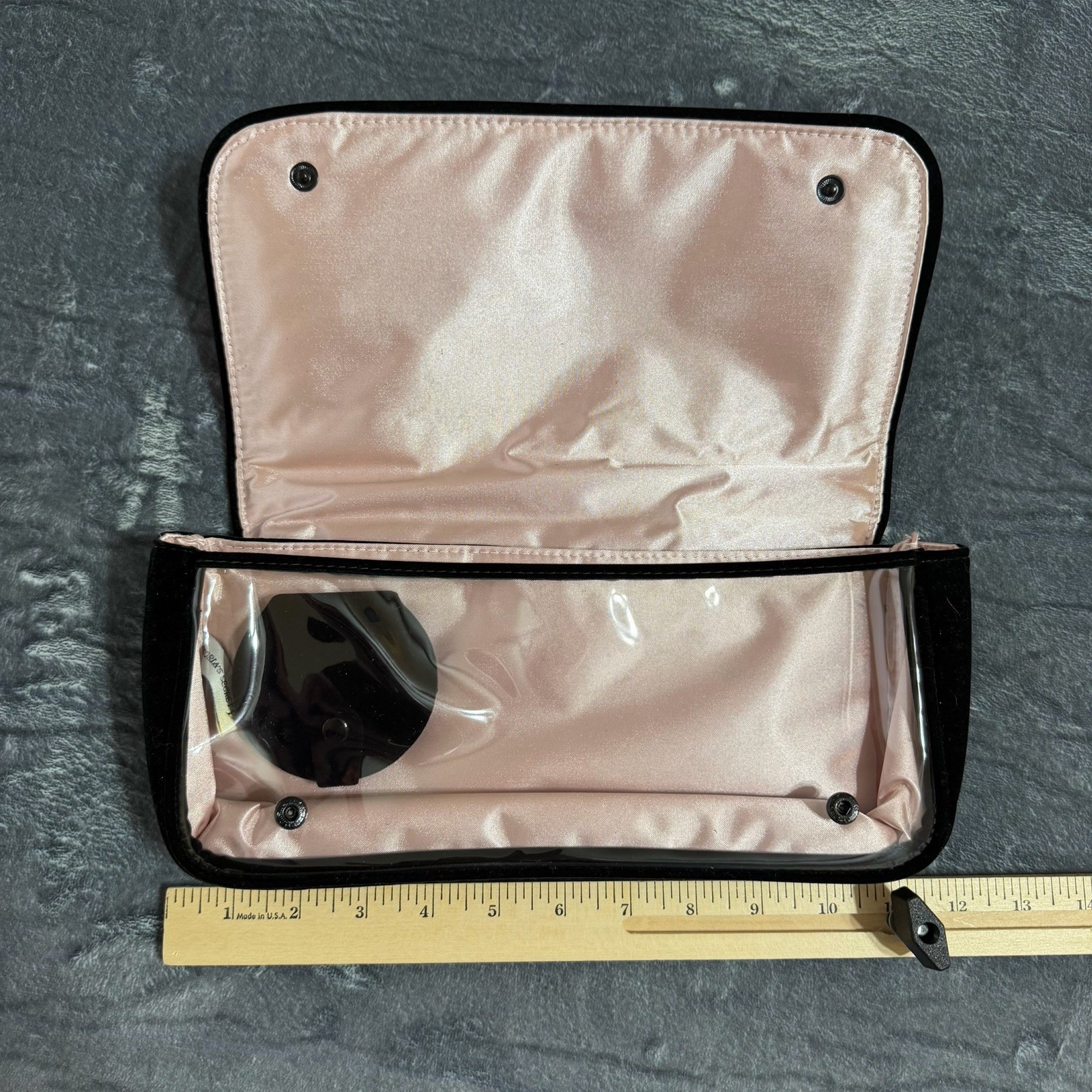 Victoria’s Secret NWT Womens Black Velvet Cosmetic Bag