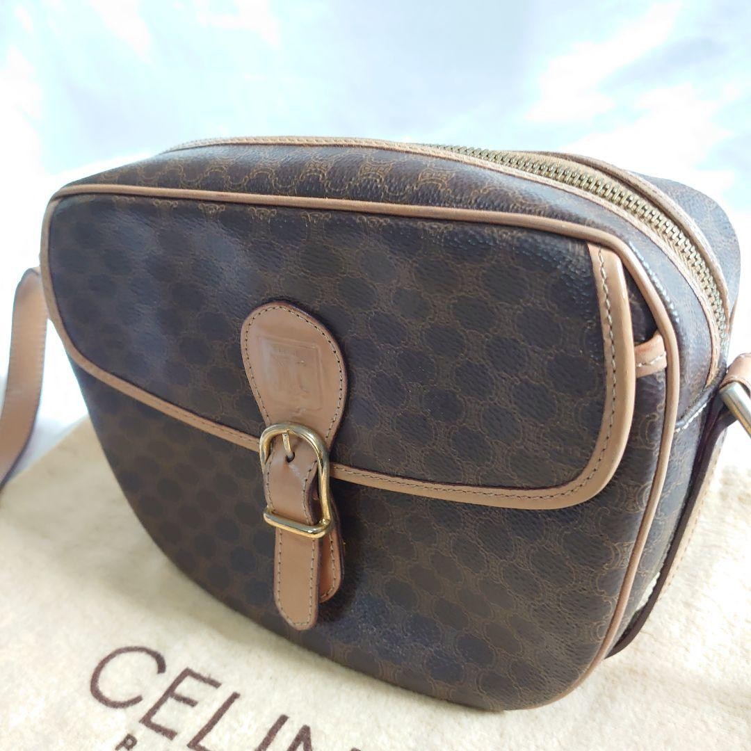 Vintage CELINE Small Leather Shoulder Bag Crossbody 23x18x8cm Auth From Japan