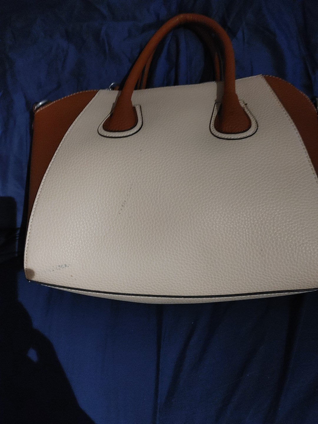 guess purses and handbags