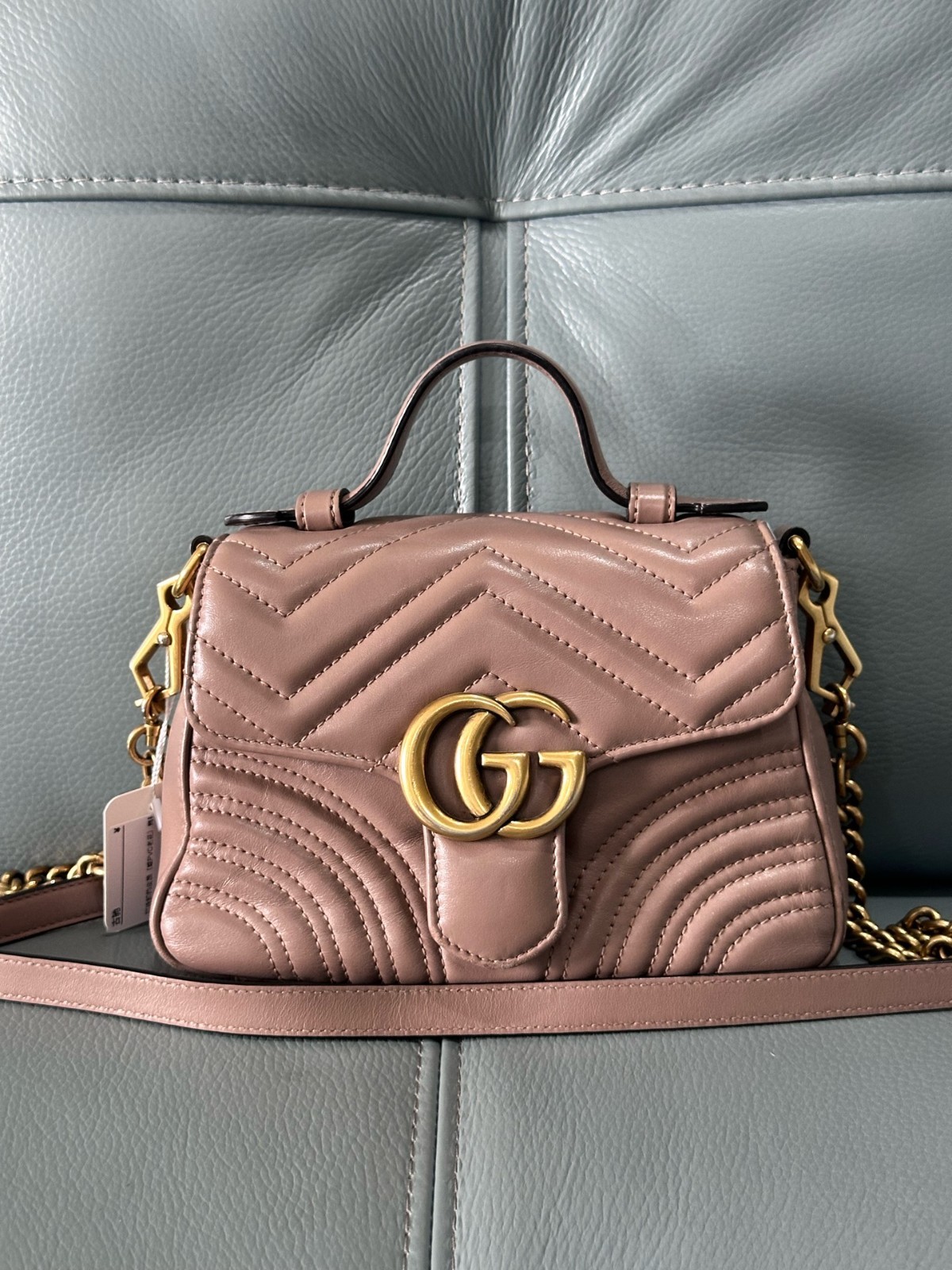 Gucci GG Marmont Mini Dusty Pink Calfskin Gold Chain Flap Crossbody Handbag