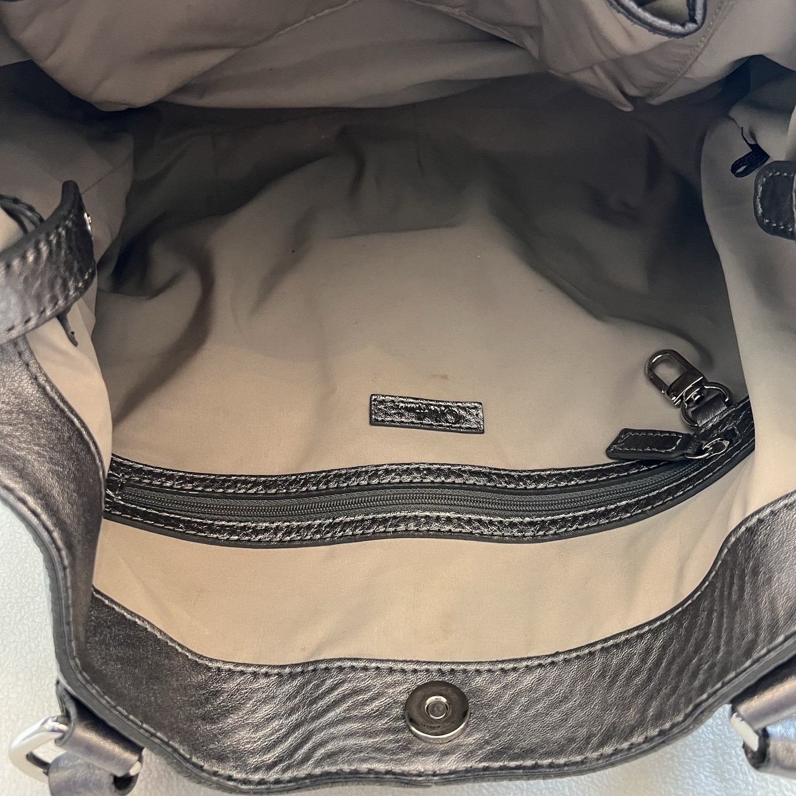 Cole Haan Platinum Silver Metallic Pewter Leather Handbag Hobo Tote Purse