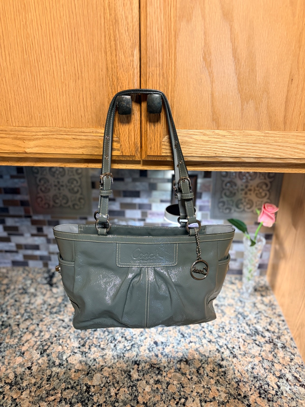 VTG Coach Gallery Signature Pleated Gray Leather Tote Purse Bag