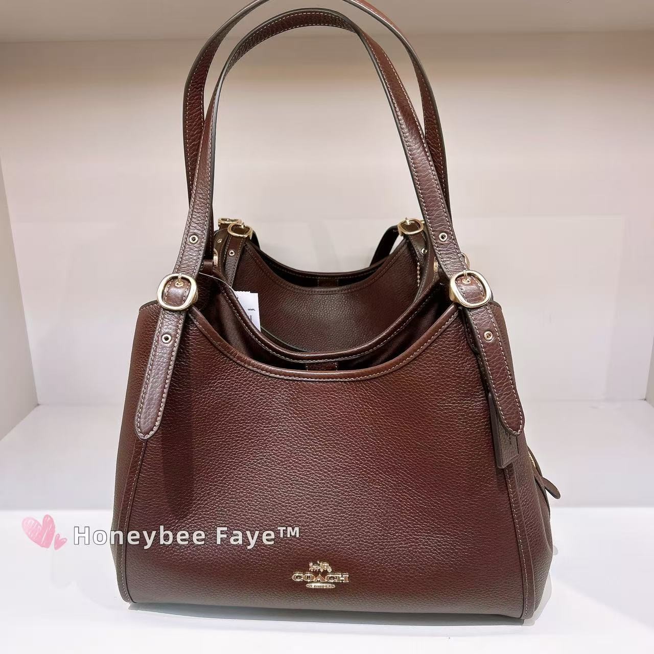 NWT Coach Erin Shoulder Bag CAQ86 Gold/Maple 🔥🔥🔥🔥