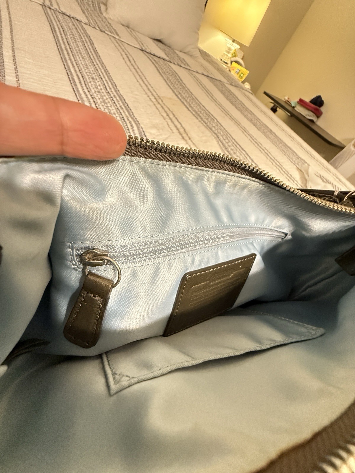 Coach Pebbled Leather Shoulder Bag In Excellent Condition, Green