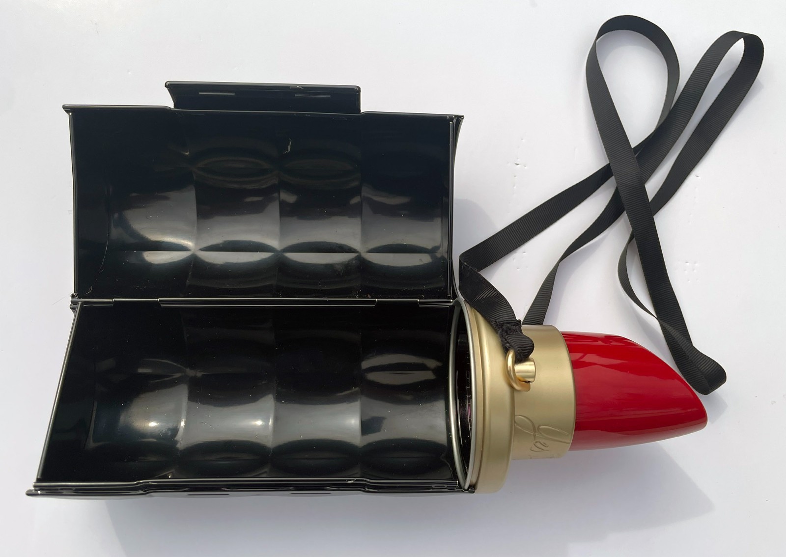 Rare CACHAREL ‘Yes I Am’ Promotional Lipstick-Shaped Hard Case Shoulder Bag
