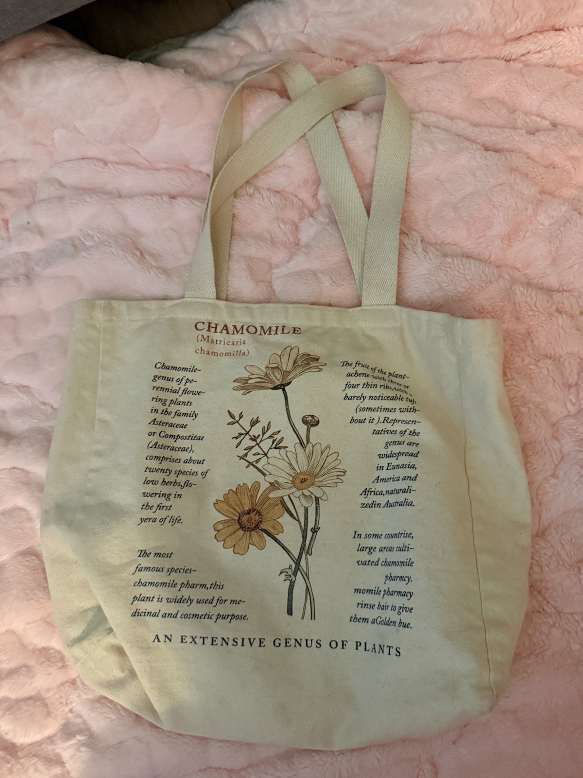 Cute Tote With Floral Design Same Design On Back
