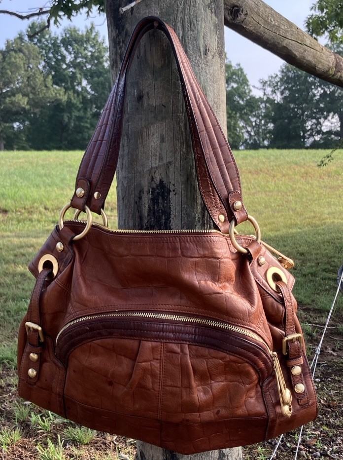 B Makowsky Brown Alligator Embossed Slouchy Leather Purse Gold Chunky Hardware