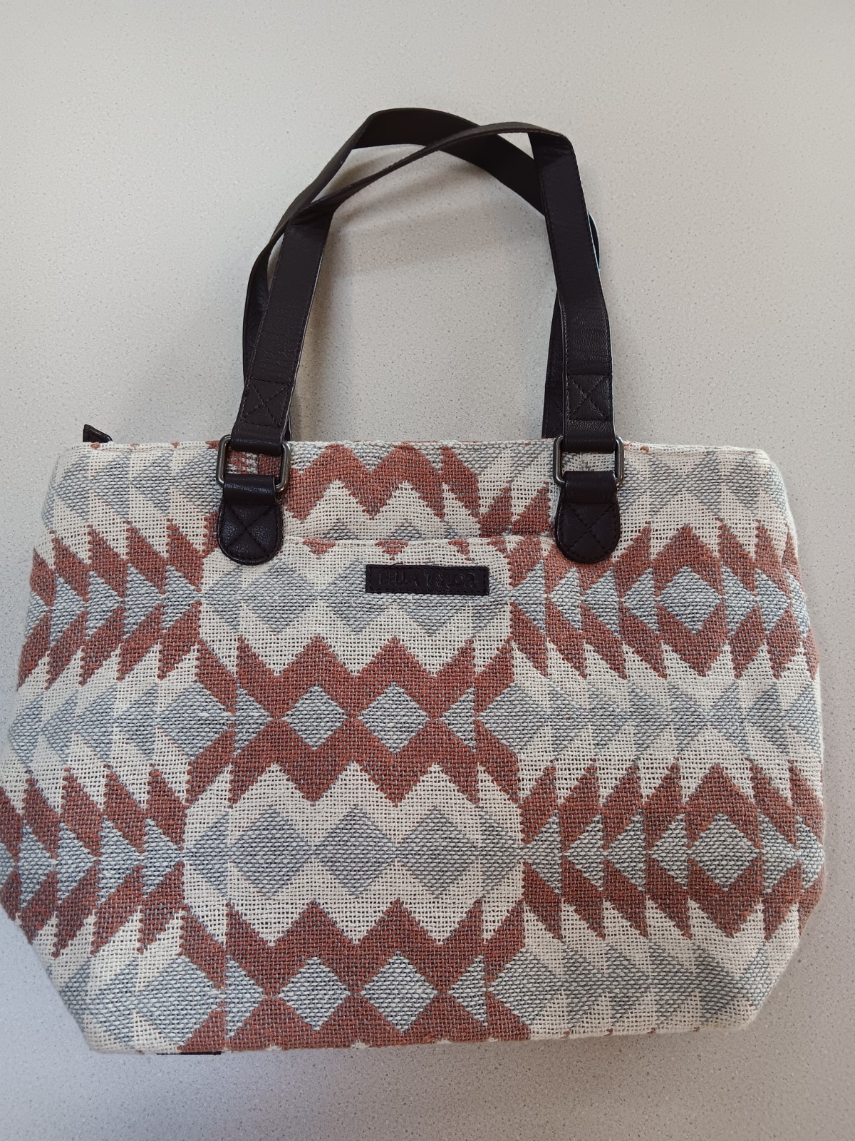 Vtg Bella Taylor Handbag Purse Shoulder Tote Southwest Style Zipper Pockets Boho