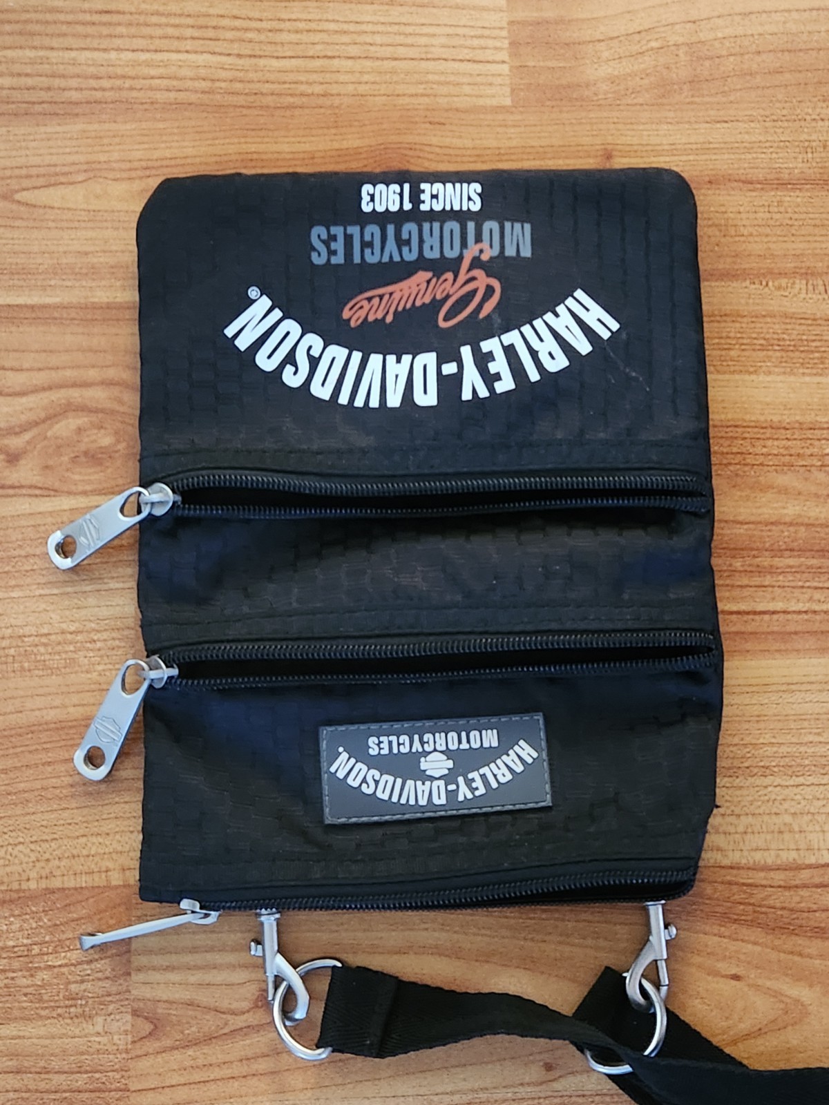 Harley Davidson Crossbody Bag Women Black 3 Zippers Adjustable Strap Authentic