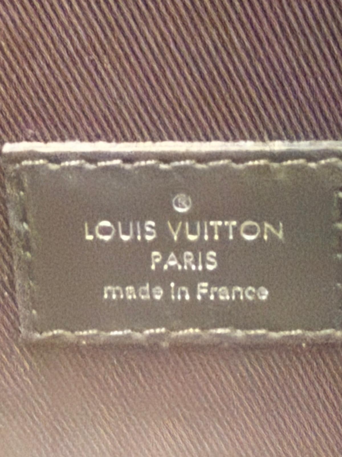Louis Vuitton x FIFA World Cup limited edition Epi leather clutch Pochette