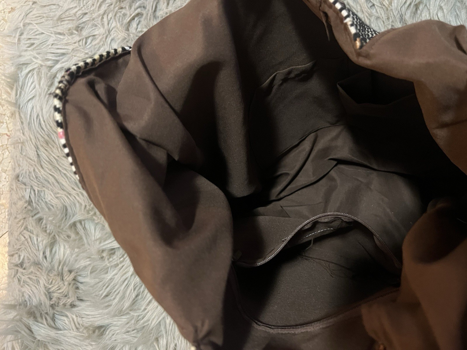 Sun’N’Sand Black & White Striped Tote w/ Tassel, Snap, Inner Pockets