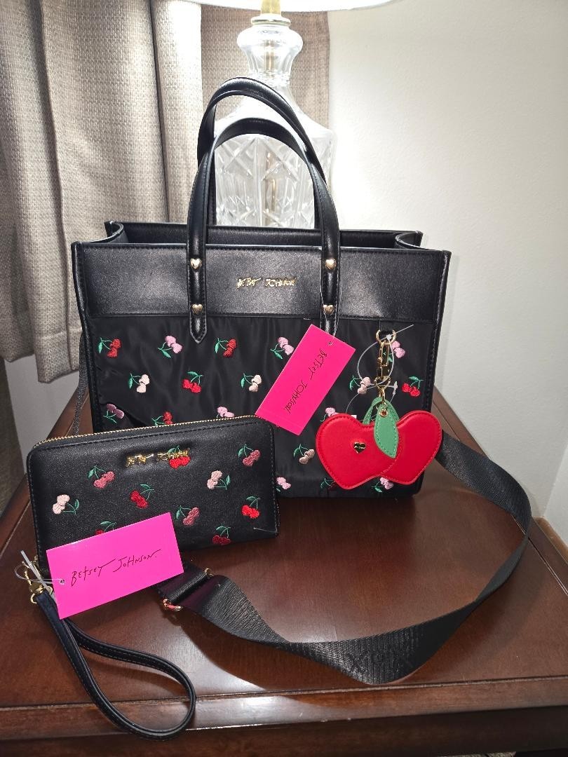 NEW * BETSEY JOHNSON * Tote Bag & Wallet Set * MSRP: $176 * Purse Cherry Heart