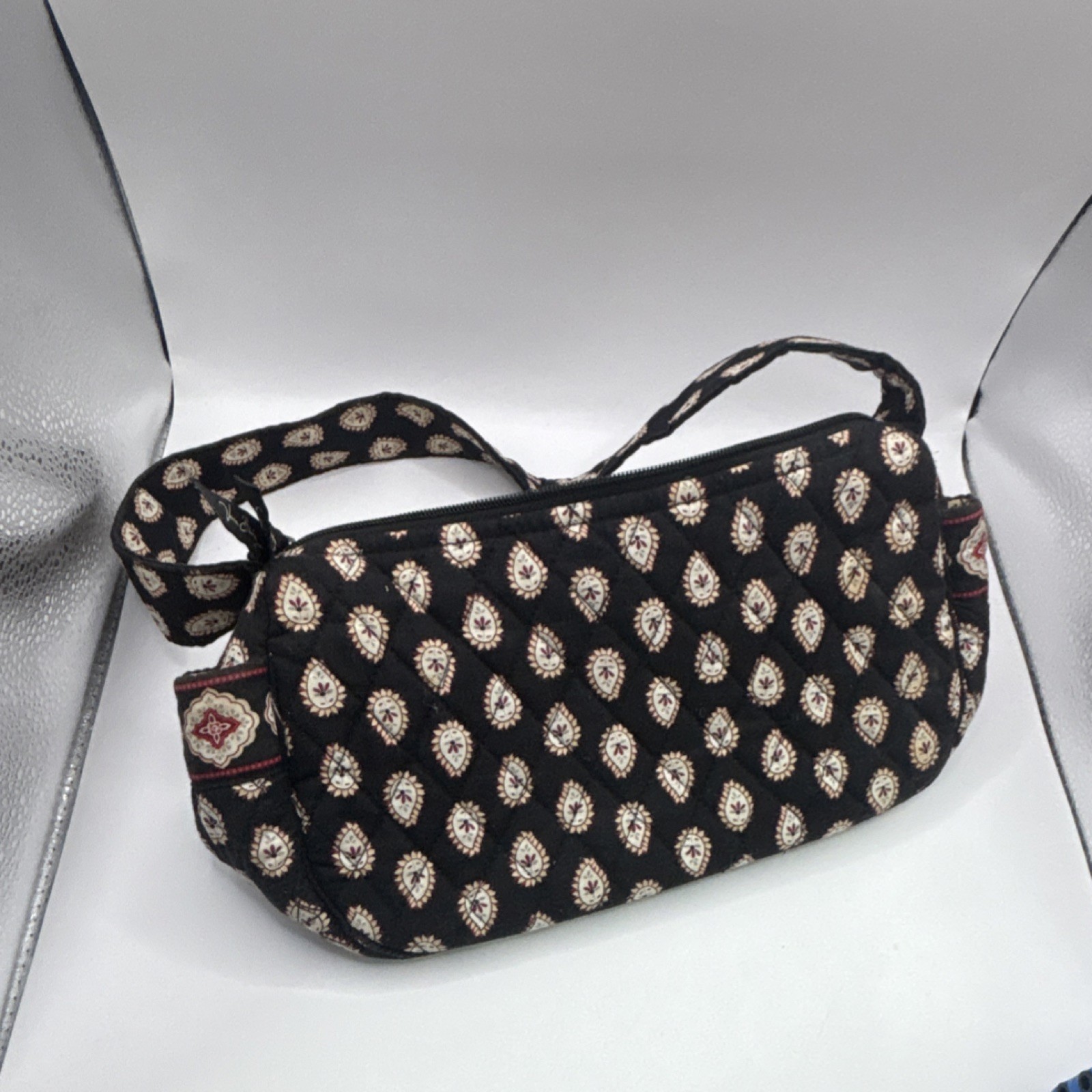 Vera Bradley Black Floral Zip Wristlet Pouch Wrist Strap Inner Pockets