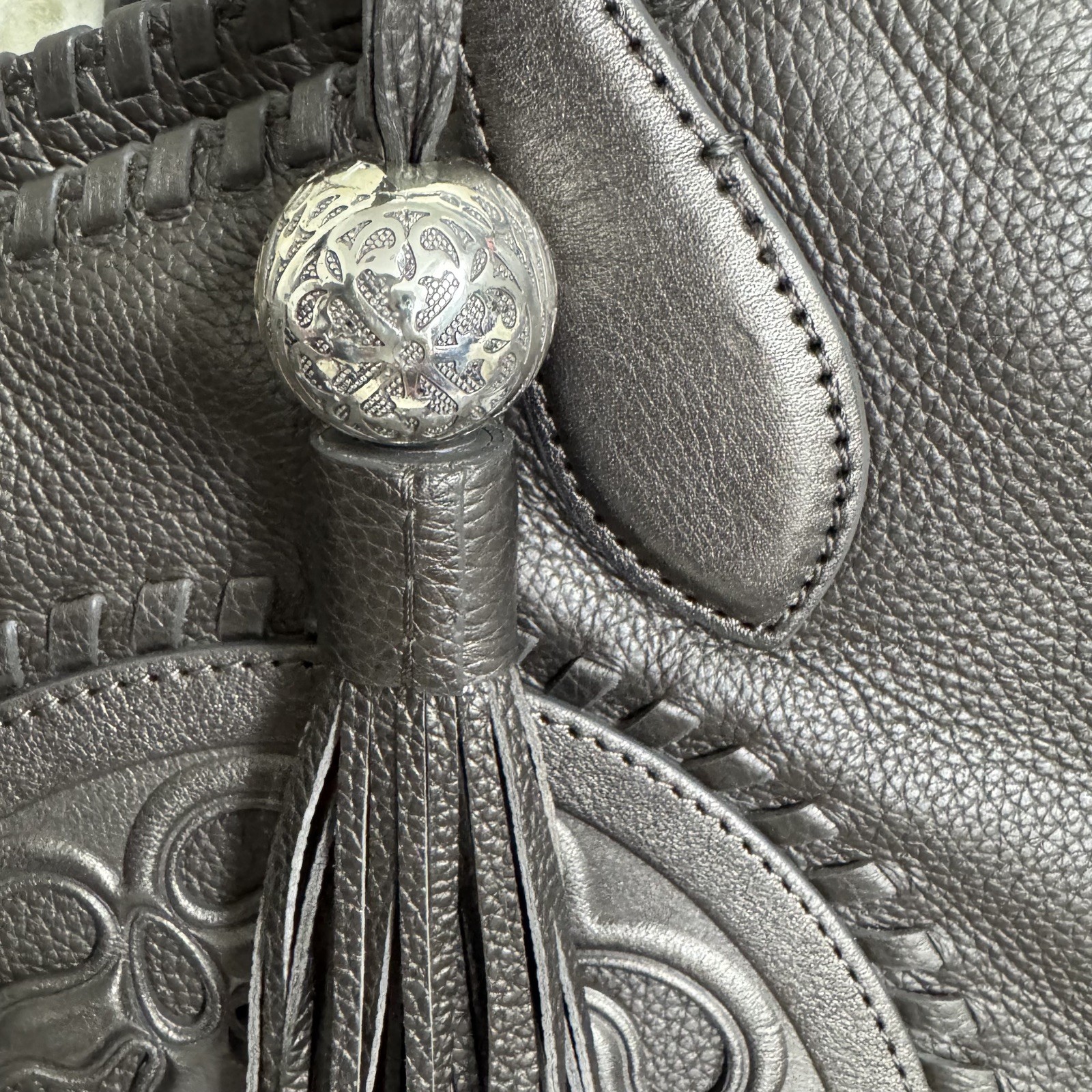 BRIGHTON FERRARA COLLECTION PEWTER GABRIELLA MEDALLION TASSELED TOTE PURSE