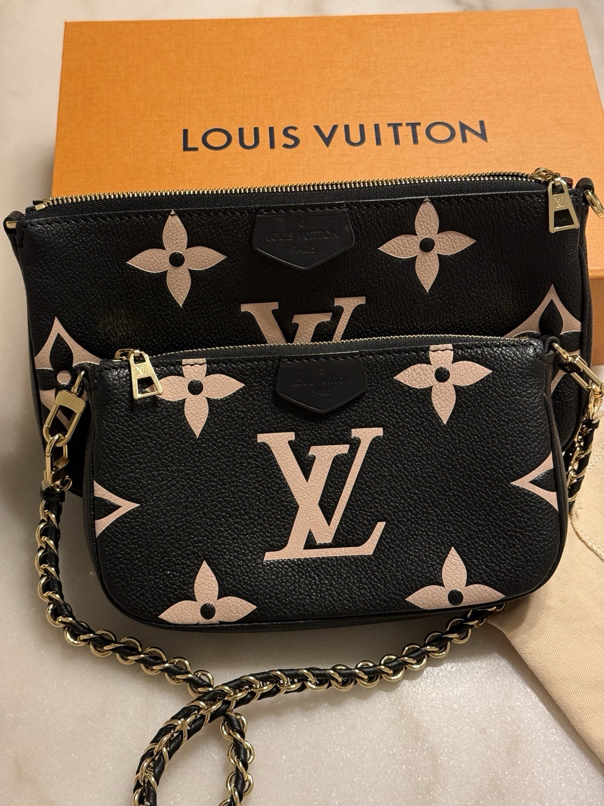Louis Vuitton Multi Pochette Accessoires Shoulder Bag Black/Cream Leather