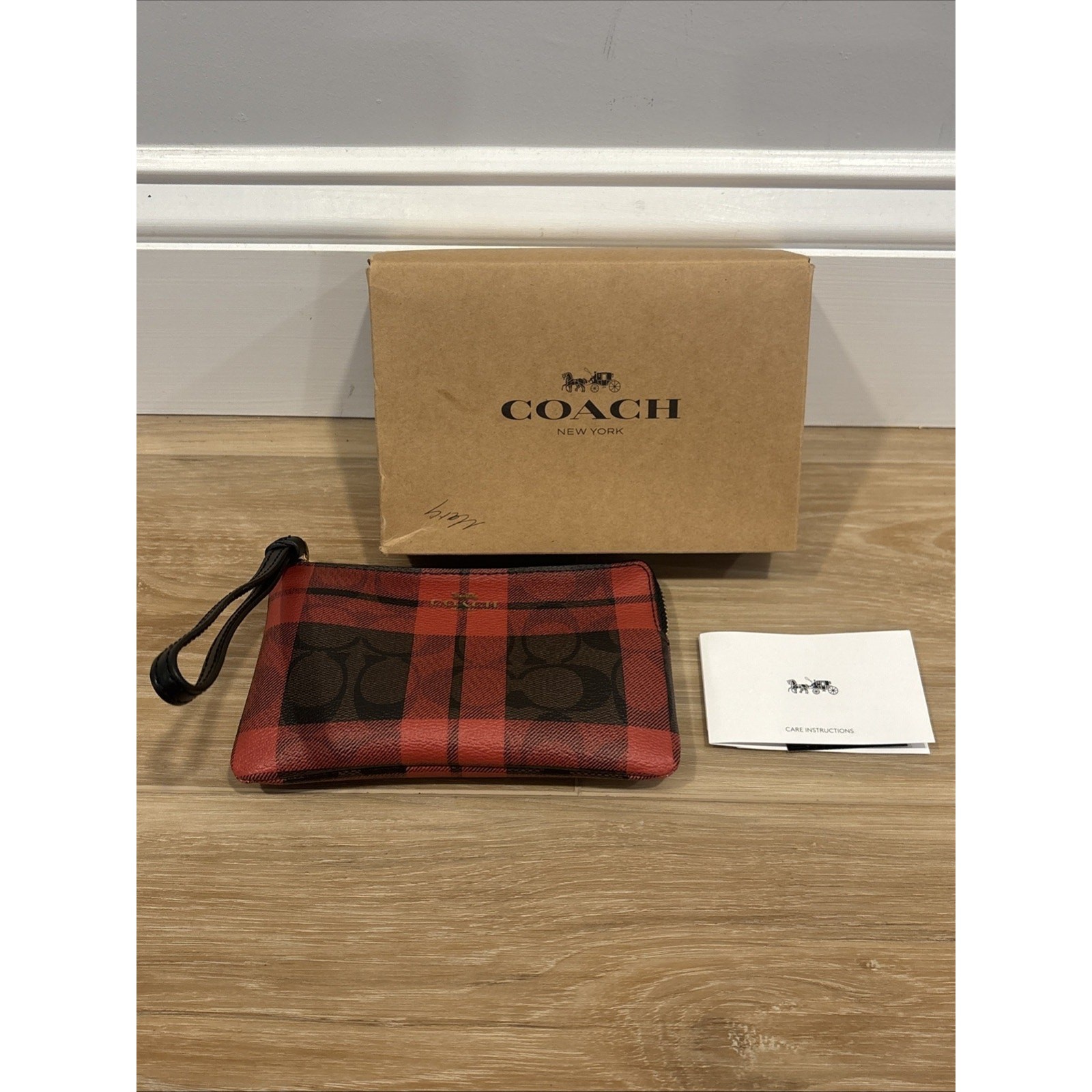 Coach Corner Zip Wristlet In Signature Canvas With Field Red Plaid Print New