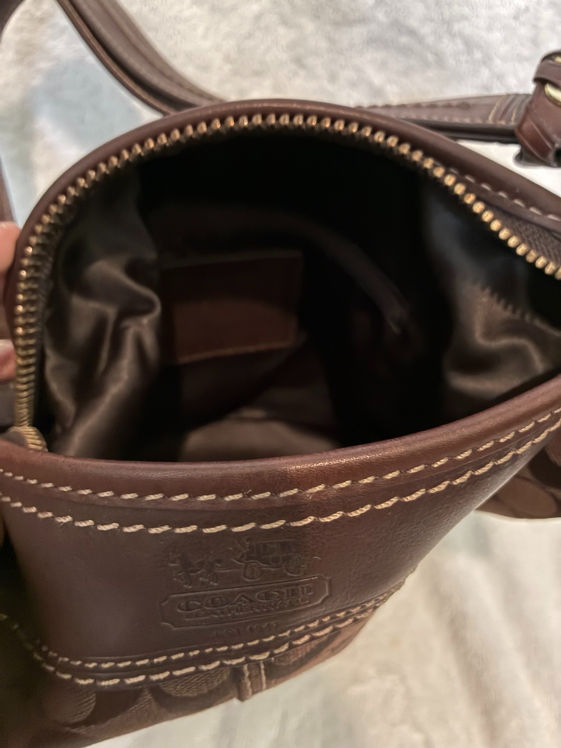 Coach 11437 Signature Brown Duffle Shoulder Bag NWT Leather Purse Dust Bag